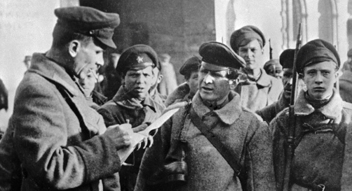 Вот почему униформой бойцов НКВД стали кожаные куртки 