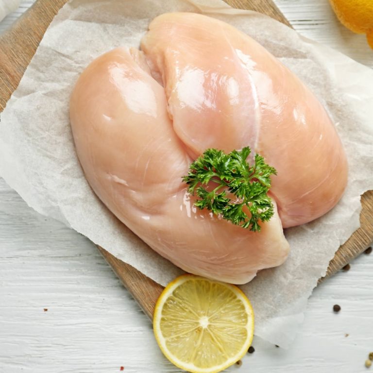 Слоеные салаты с куриной грудкой: подбор ингредиентов и рецепты приготовления Кулинария