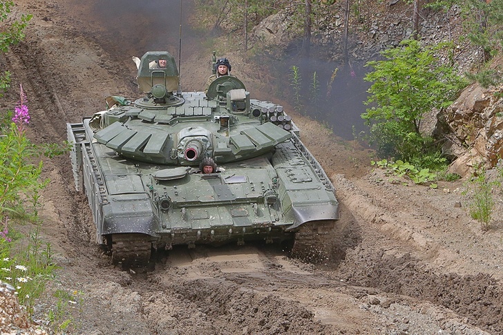 В общевойсковую армию ЮВО поступили новейшие образцы военной техники Армия и флот,сделано у нас