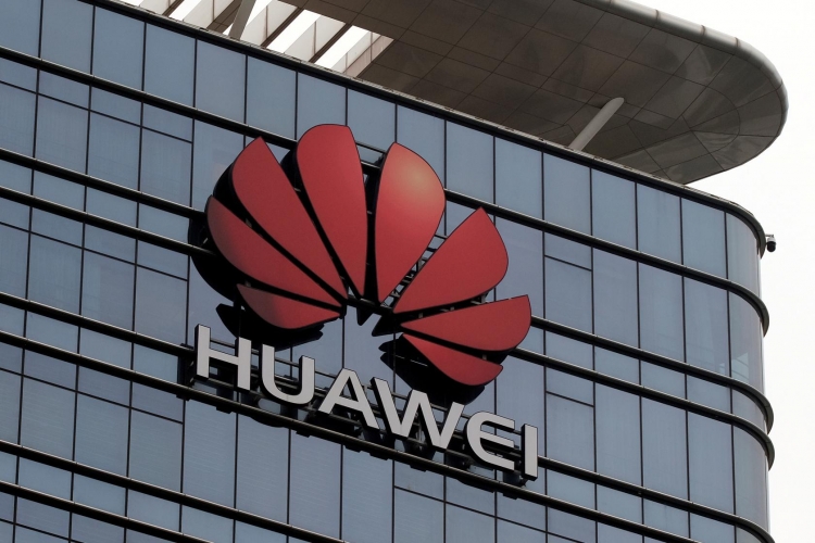 Польша передумала отказываться от 5G-оборудования Huawei новости,смартфон,статья