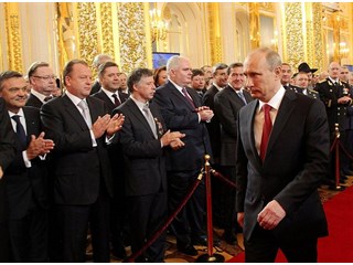 Откуда в России берется проблема с элитами россия