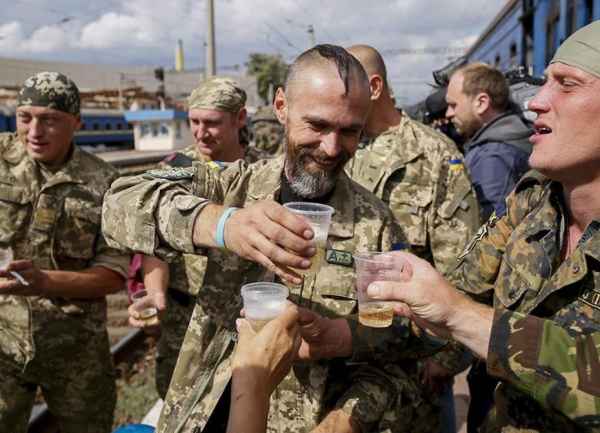 За пять лет «АТО» украинская армия и усилилась, и ослабла украина