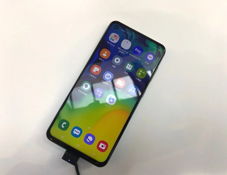 Анонсирован недорогой смартфон Samsung Galaxy A60 с впечатляющими характеристиками новости,смартфон,статья