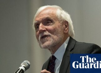 Некролог Драммонда Ренні