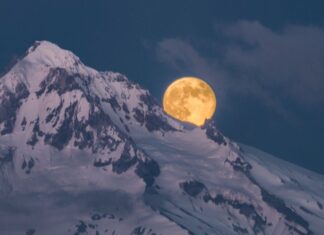 La Super Lune de décembre : un événement Night Sky d’un photographe