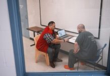 Mantan Narapidana Menemukan Stabilitas Melalui Akses Layanan Kesehatan yang Tak Terduga