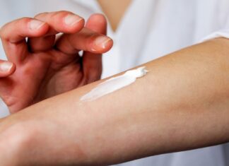 Stres přímo zhoršuje ekzém prostřednictvím nově definované nervové dráhy