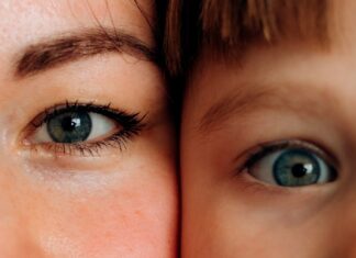 Sincronização de cérebros mãe-filho entre idiomas, descobriu estudo