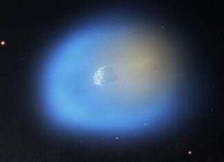 Interstellar Comet Reveals Unexpected Chemical Composition