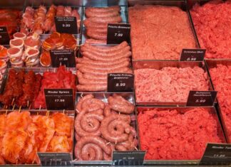 Kebangkitan Daging Merah: Kesehatan, Politik, dan Kembalinya Daging Sapi