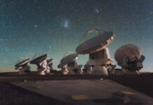 Mendengarkan Kosmos: Tinjauan Radio Universe Emma Chapman