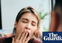 Чому ваш страх перед «нудними» світськими розмовами заважає вам налагоджувати зв’язки