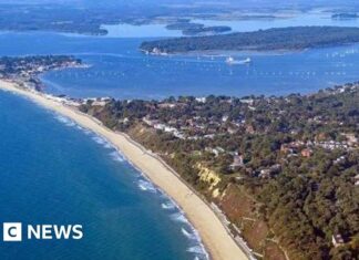Las playas del BCP ganan, una es desairada por el papeleo